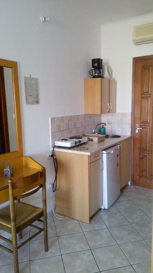 Villa Dora Studios Баці Екстер'єр фото